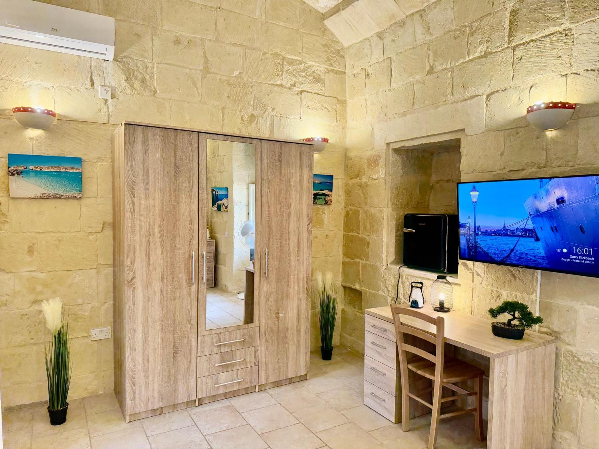 Ta' Matmura B&B Gharb  Exterior photo