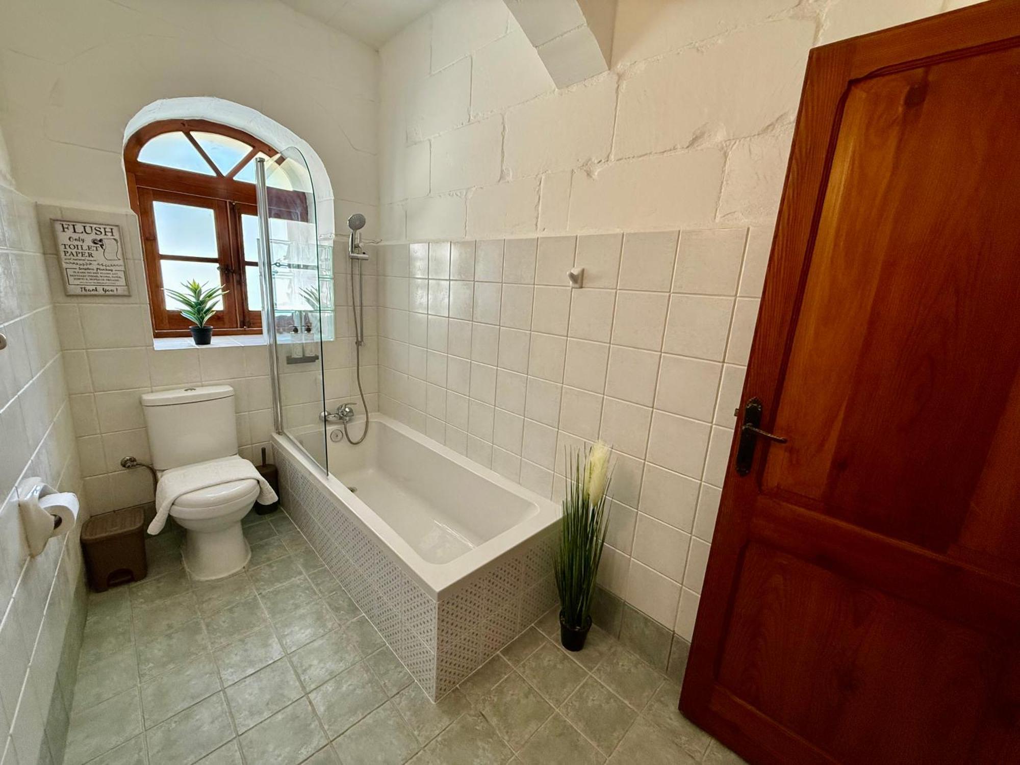 Ta' Matmura B&B Gharb  Exterior photo