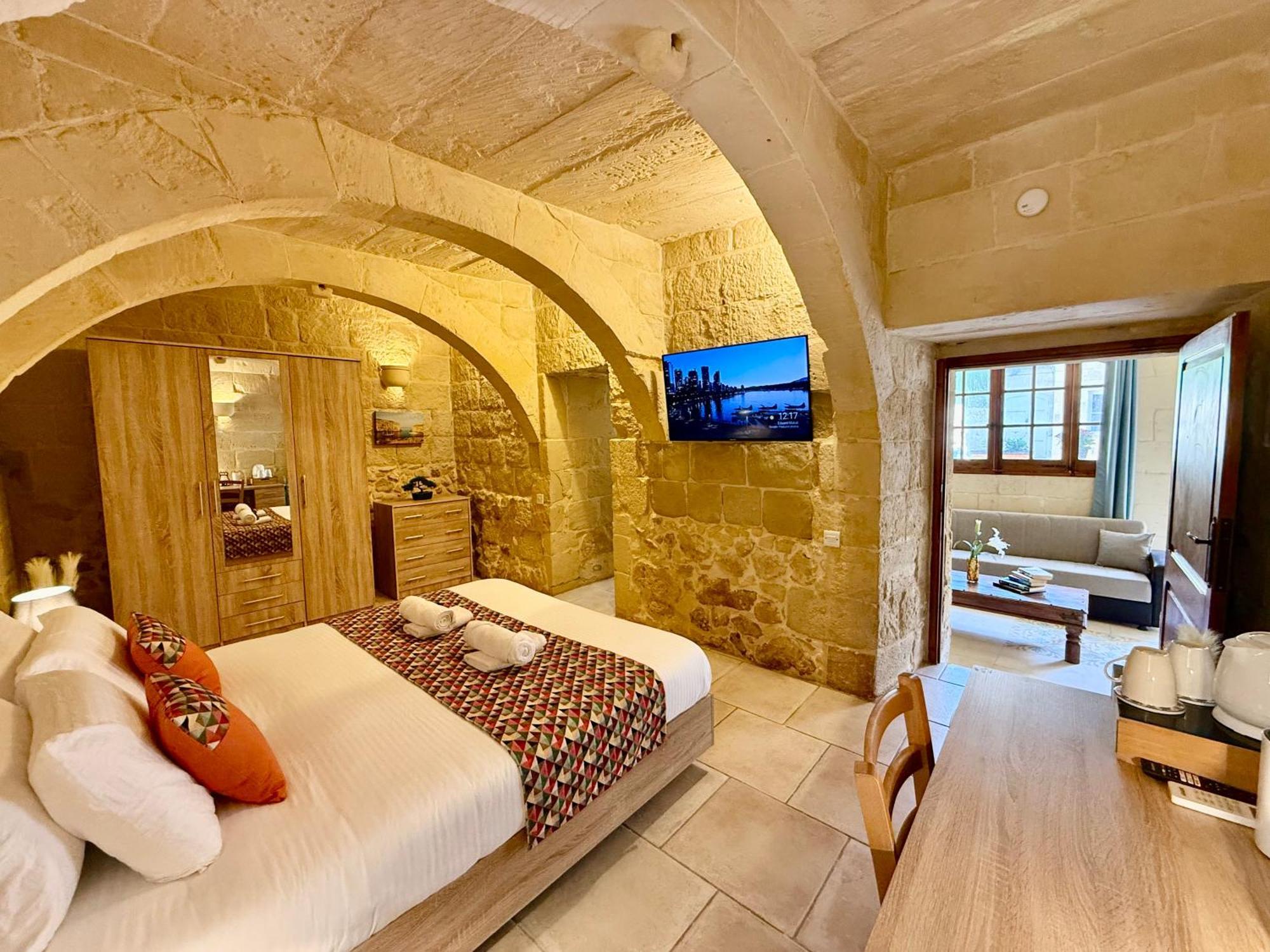 Ta' Matmura B&B Gharb  Exterior photo
